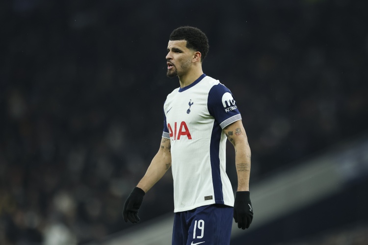 早报：热刺官宣解雇图多尔